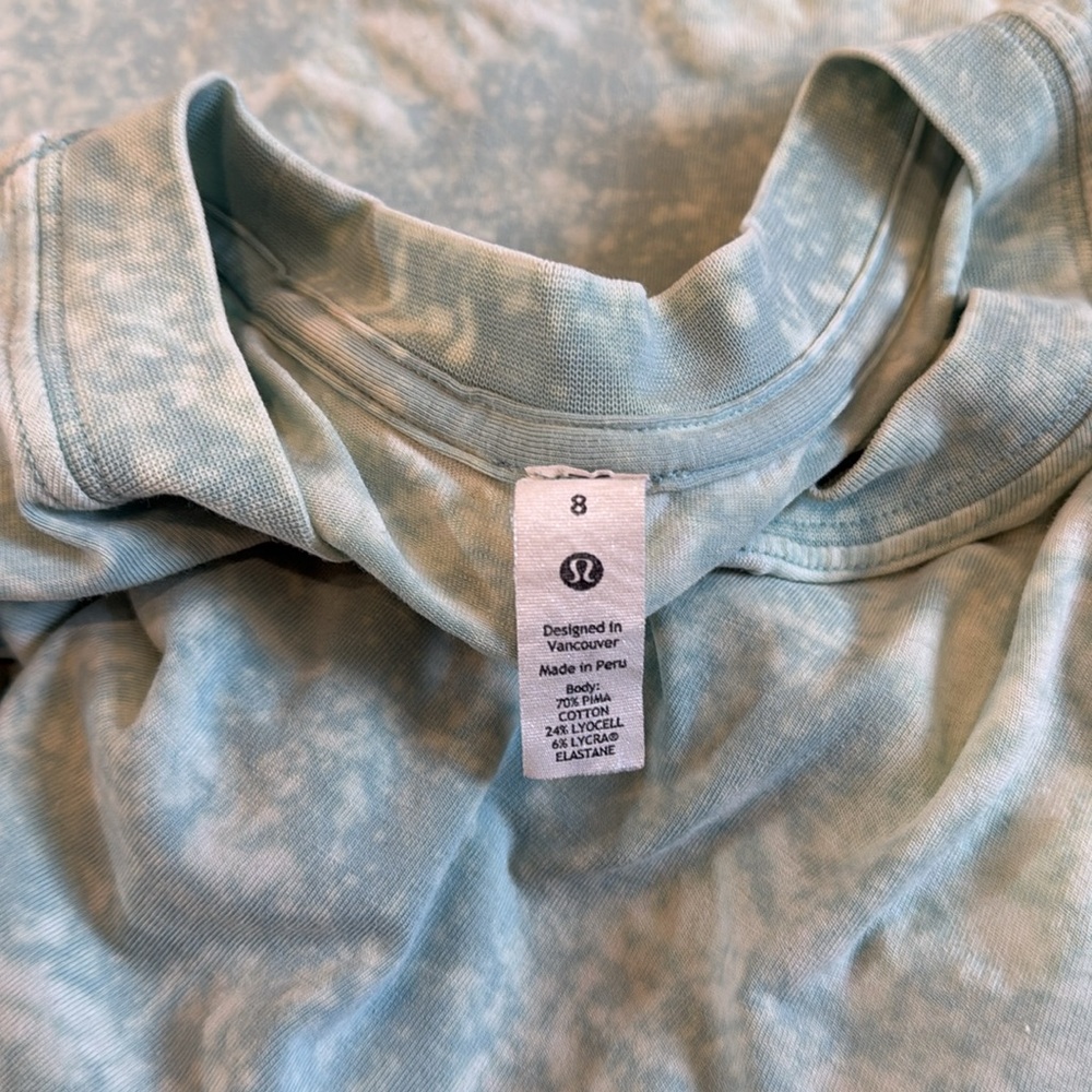 Lululemon All Yours Tank in Cloud Wash Size 8 - Picture 5 of 9